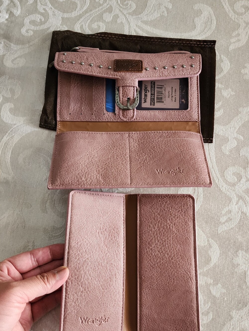 Wrangler Wallet - Picture 7 of 8